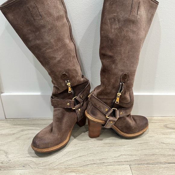 PRADA BOOTS - WORN ONCE, SIZE 38 - Picture 7 of 9